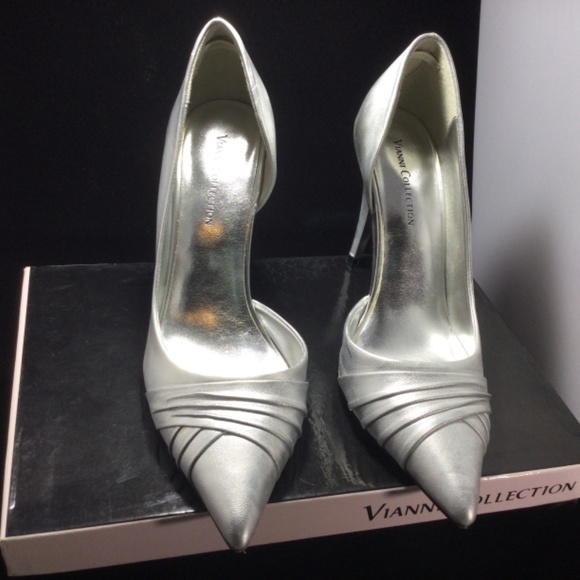 Silver Vianni collection heels size 7 - Picture 5 of 5